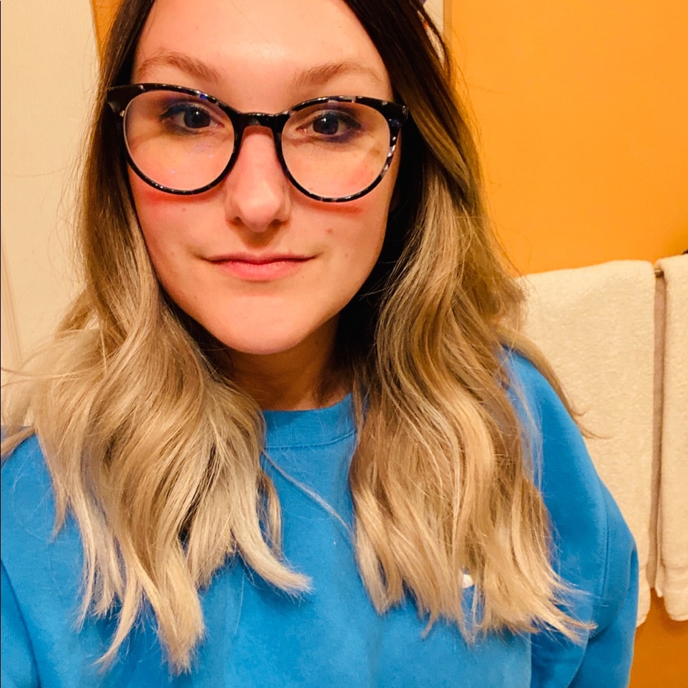 Meet your Posher, Erika